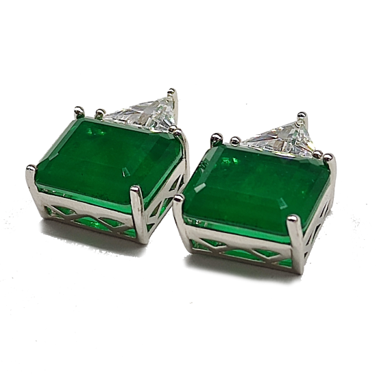  Green Triangle Stud Earrings