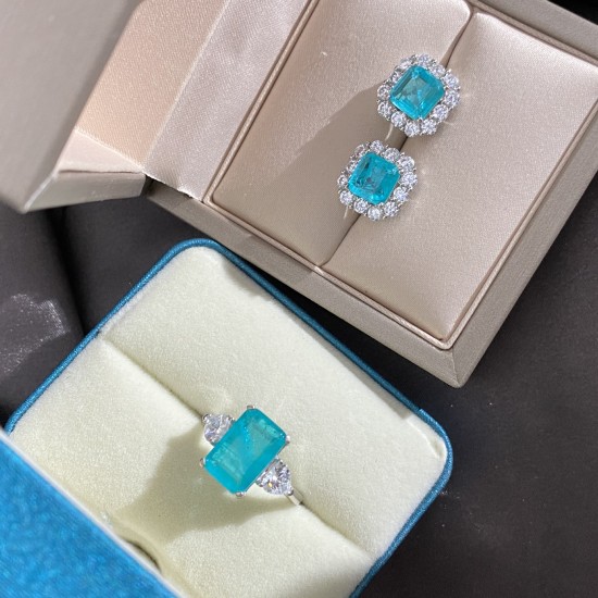 Blue square ice flower cut high carbon diamond earrings